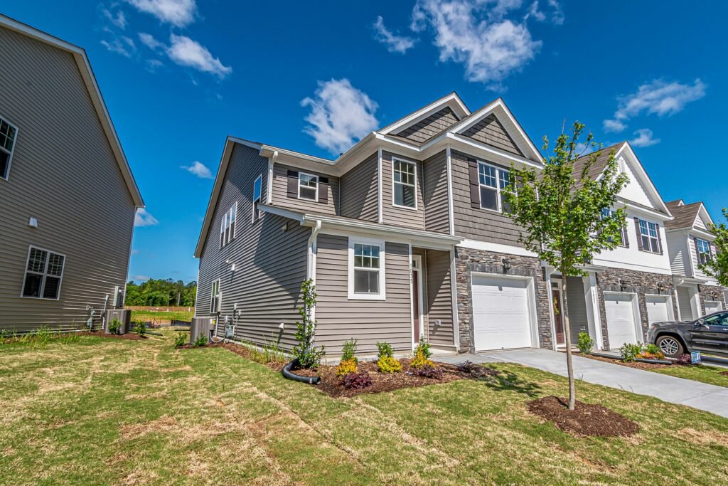 REAL ESTATE INVESTMENT PITFALLS TO AVOID IN 2025